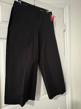 SPANX Black Cropped Wide-Leg Pants
